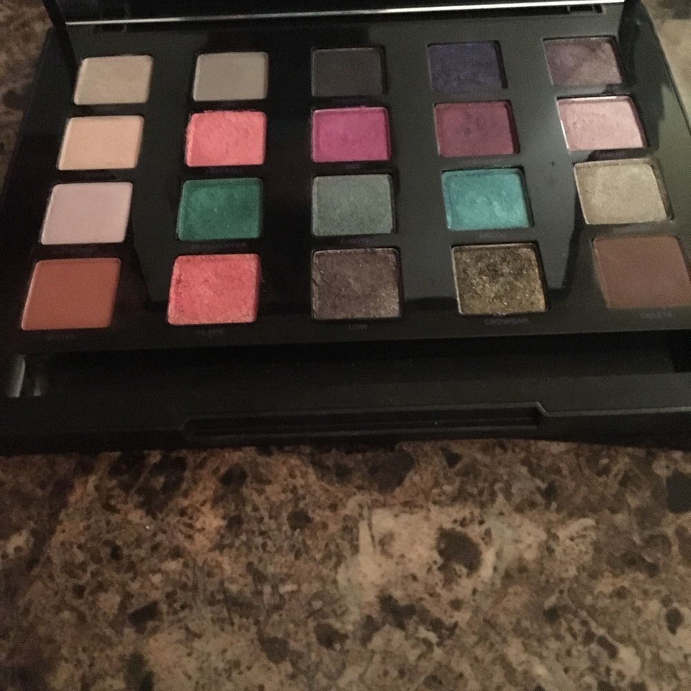 Urban decay vice 3 palette